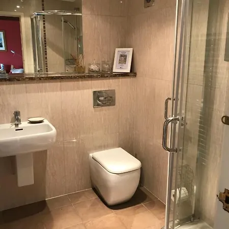 Birslack Grange Prázdninový dům *